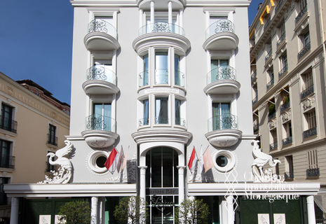 Carré d'Or - Apartement in a Prestigious Residence