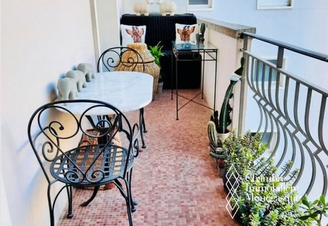 Beautiful 2 room apartment with terrace