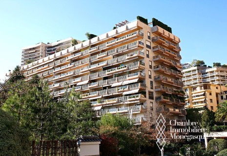 Neighborhood: Larvotto View: Garden Living space: 131 m² Terrace surface: 28 m² Total surface area:
