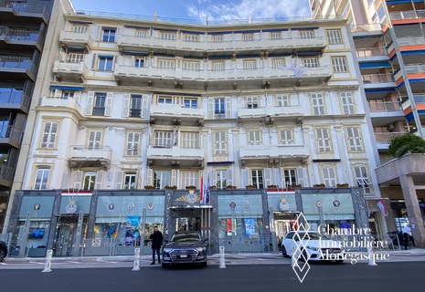 Beautiful 3-room apartment - Palais Majestic - Port of Monaco