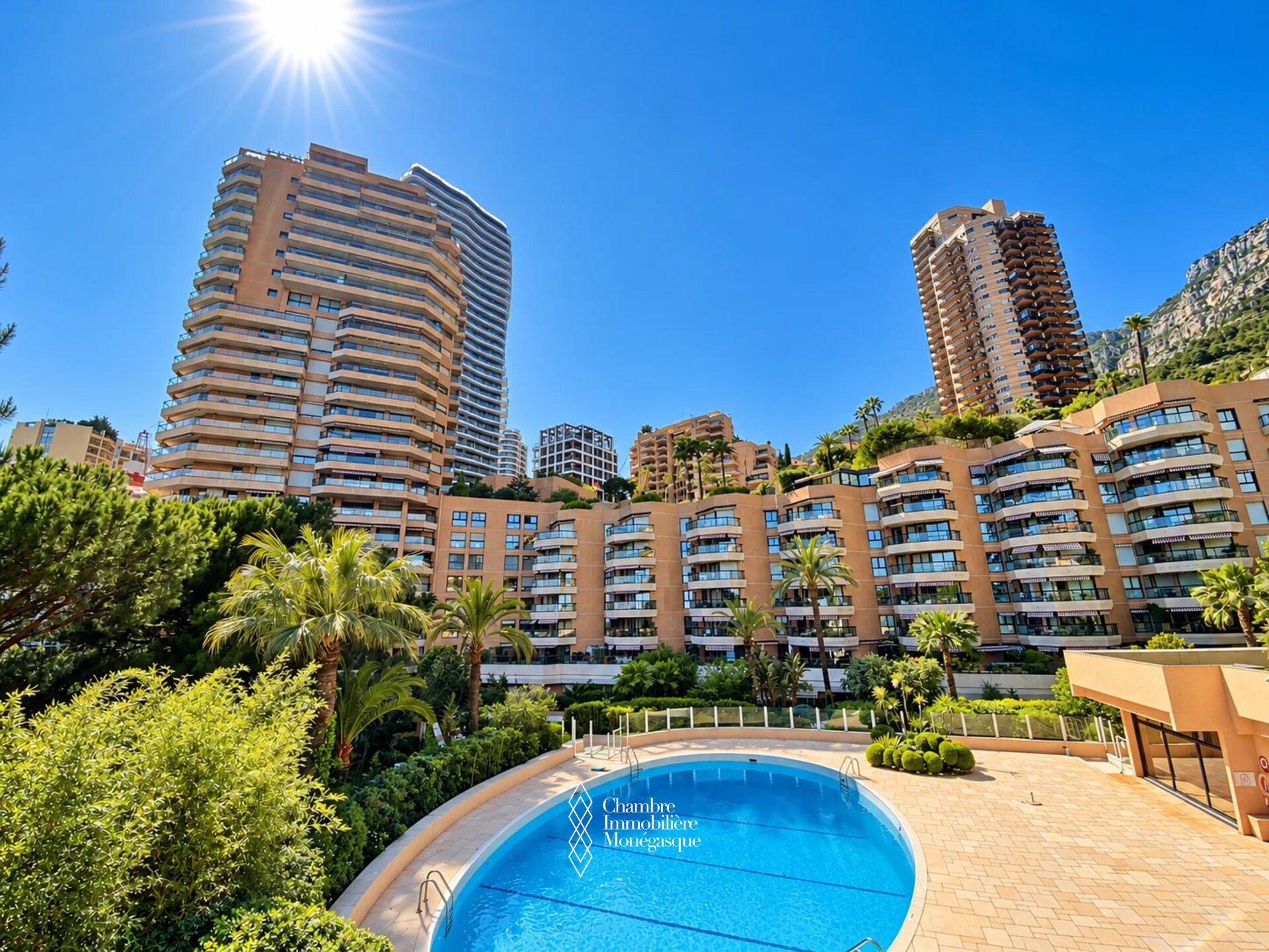 SOLE AGENT - MONTE CARLO SUN - Spacious 1-bedroom apartment in e