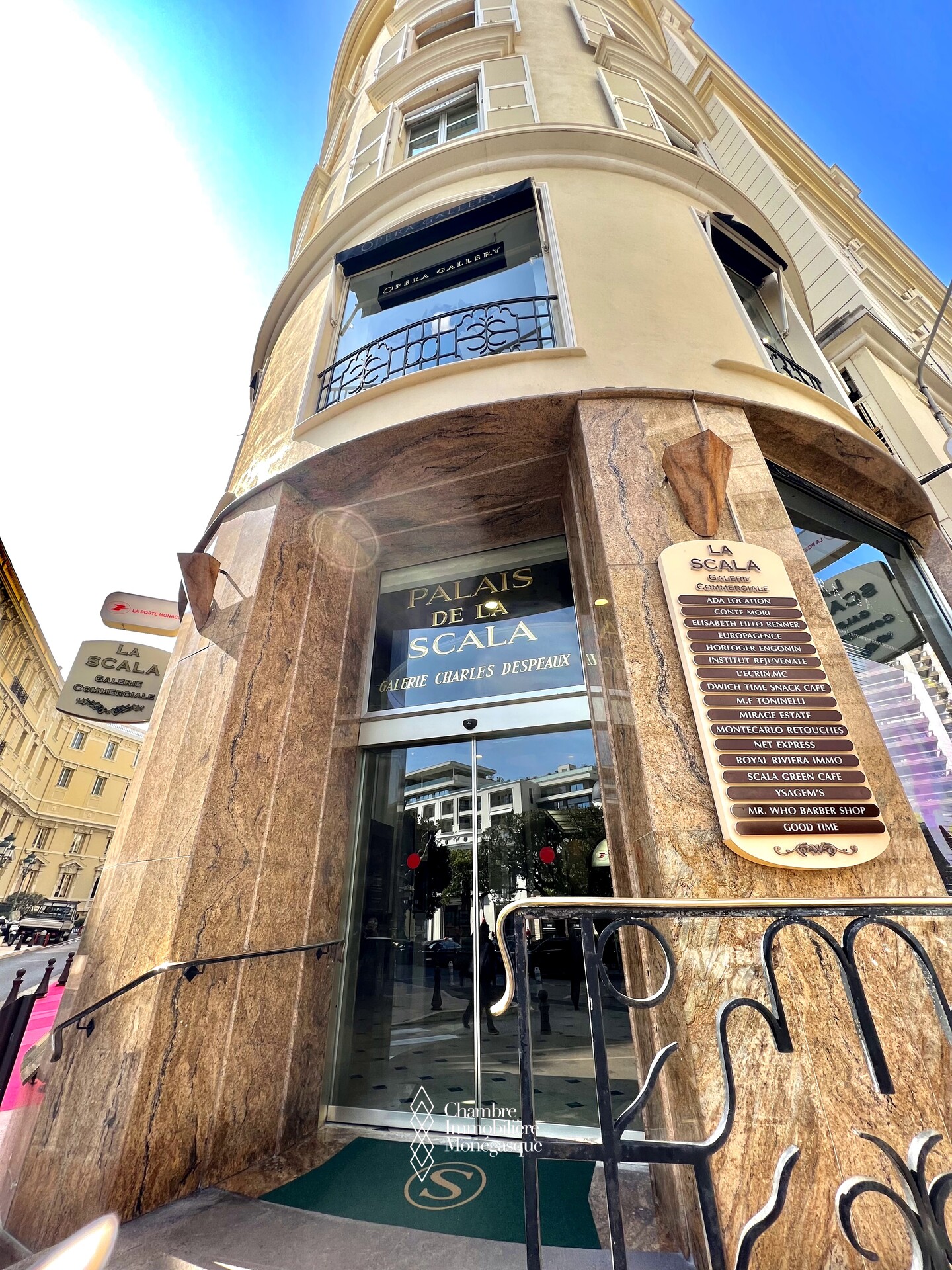 PALAU DE LA SCALA: STUDIO FOR OFFICE USE