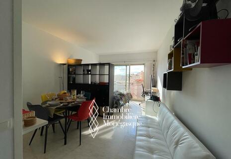 Résidence de l'Annonciade: Spacious studio with pleasant view