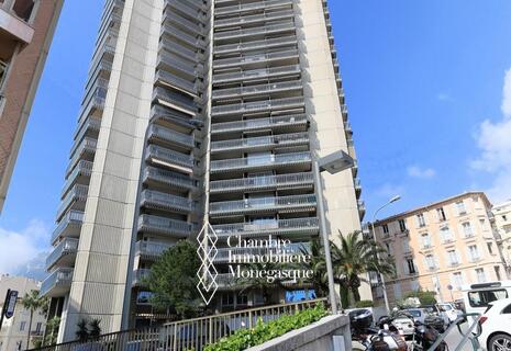 Parking à louer plein centre