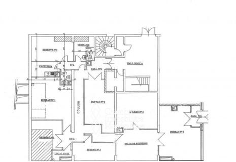 Monaco: locaux de 250m² à usage de bureaux ou de commerces ⤊