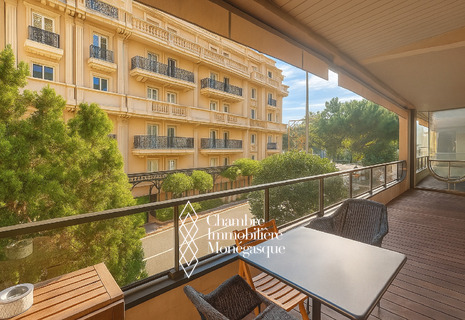 Raro!!! Uffici spaziosi al piano terra al centro della Piazza d'Oro