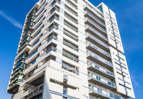 Emplacement de Parking dans un Immeuble Sécurisé