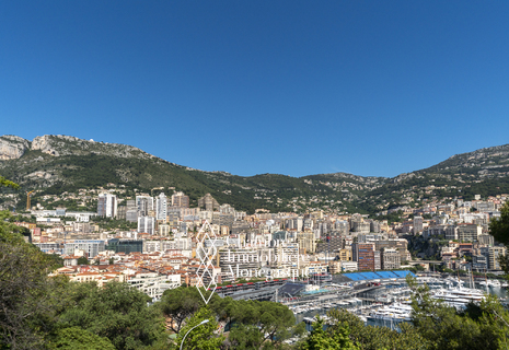 Monaco Ville - 3-rooms duplex flat - Sea and port panoramic views