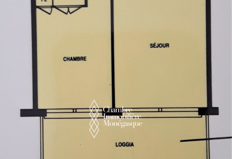 SPACIEUX DEUX PIECES