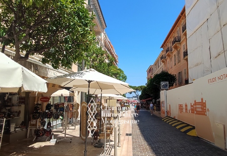 Local - Rue Princesse Caroline - Condamine