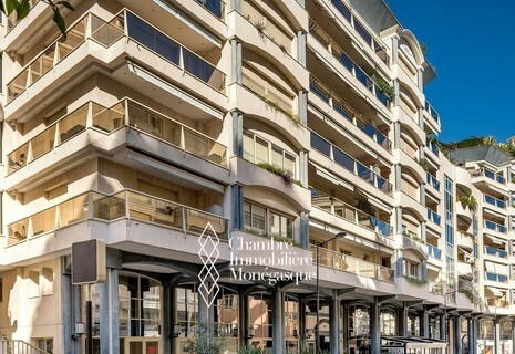 ROCAZUR - La Rousse  - Spacieux 4 Pièces Rénové