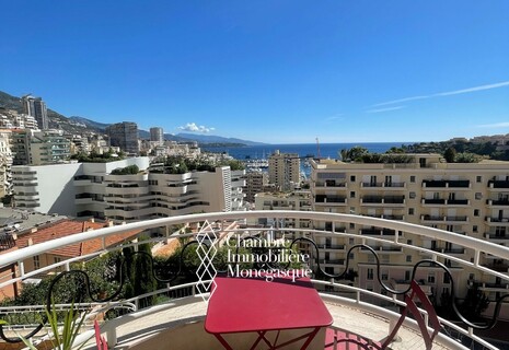 Sunny 2 bedrooms to rent with Port View at the Zodiaque
