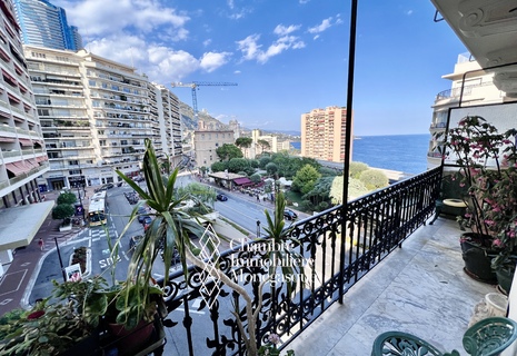 MONTE - CARLO| CASABELLA | 3 LOCALI