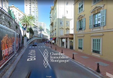 Sale of a life annuity apartment in the Boulevard d'Italie-Moulins area