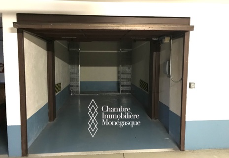 Jardin Exotique / Harbour Lights Palace / Box