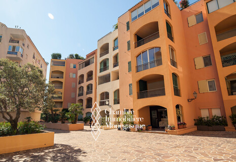 ADMINISTRATIVE OFFICE FOR SALE - FONTVIEILLE