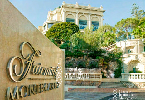 MAGNIFICENT 2 ROOM APARTMENT WITH SEA VIEW