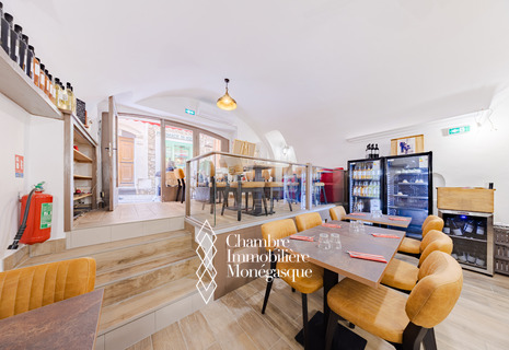 MURS COMMERCIAUX / LOCAL RESTAURANT