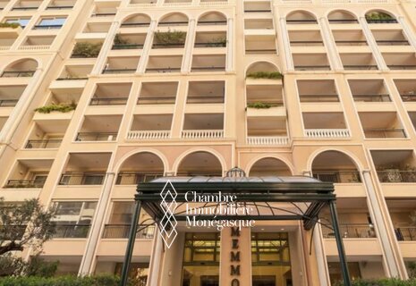 RARE 5-BEDROOM APARTMENT IN MEMMO CENTER