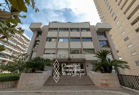 MIRABEL - One bedroom apartment with garden