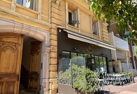 Bureaux/ Résidence à la vente via Savills Monaco- Carré d'Or