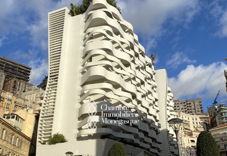 Bel appartement avec vue sur le port