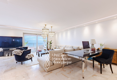 DUPLEX PENTHOUSE AVEC PISCINE