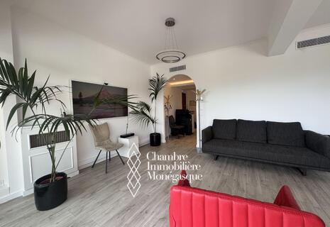 2 BEDROOM WITH HARBOUR VIEW