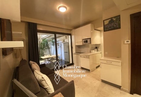 STUDIO RENTAL MONEGHETTI WITH GARDEN