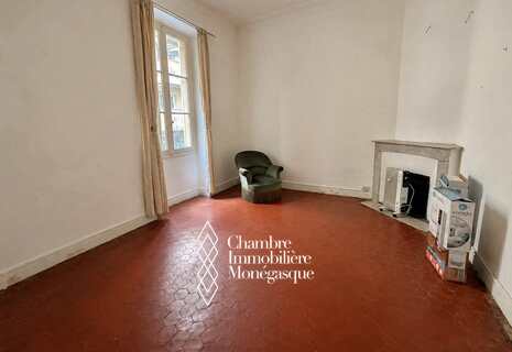 Bd de Belgique / Villa Yéyé / Appartement de 2 pièces à rénover
