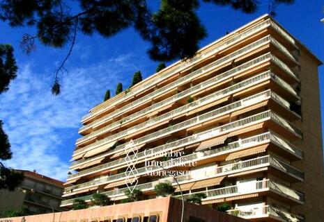 SHANGRI-LA - Parking