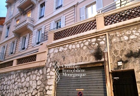 BEAUTIFUL 2ROOM APARTMENT ATYPICAL NEAR TRAIN STATION