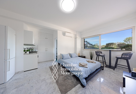 BUREAU RÉNOVÉ USAGE MIXTE