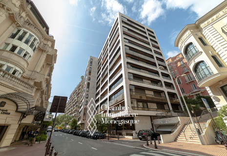 Office for rent - Carré d'Or