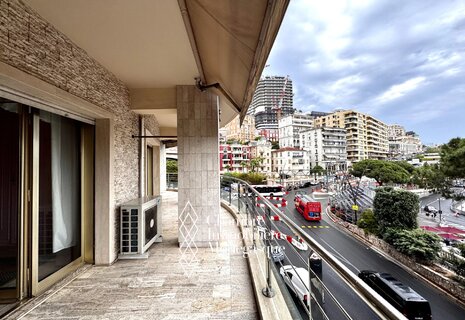 Rare – 4-Room Apartment on Port Hercule