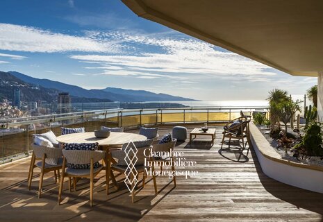 SOUS OFFRE - TERRASSE PANORAMIQUE - VUE IMPRENABLE SUR MONACO