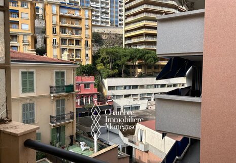 QUARTIER PORT 2 PIECES A LOUER