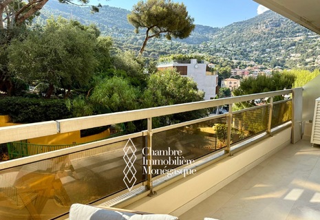 Bel appartement moderne de 2 chambres