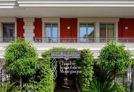 ESCLUSIVA - ECCEZIONALE CASA A SCHIERA NEL CUORE DI MONTE-CARLO