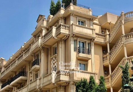 BEL APPARTEMENT EN LOCATION 6/7 PIECES AU METROPOLE