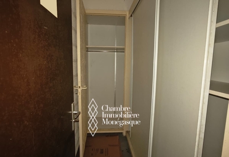 Le Chateau Amiral - Grande cave à la vente - La Rousse