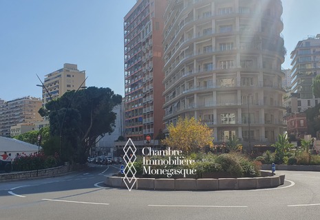 LOCAL COMMERCIAL QUARTIER DU PORT