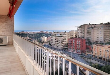 Élégant appartement de trois pièces – Palais Armida