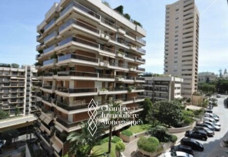 Carré d'Or - A vendre, appartement quatre pièces en cours de rén