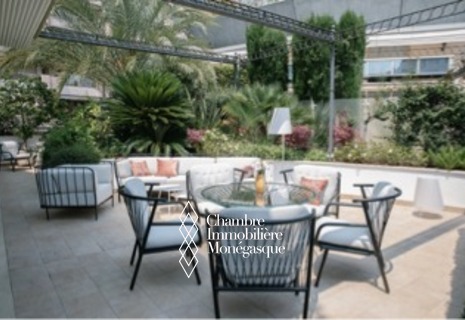 ROCAZUR - 5 PIECES AVEC SPACIEUSE TERRASSE