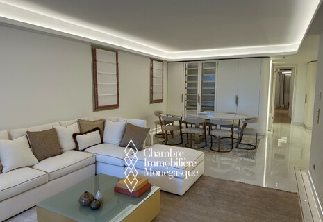 Luxueux 4 pièces rénové au cœur de Fontvieille