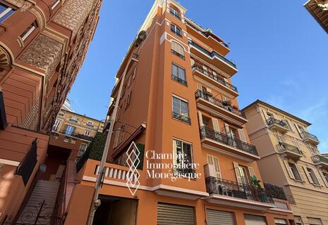 2 ROOMS TO RENOVATE GREAT POTENTIAL CONVERTIBLE INTO THREE ROOMS