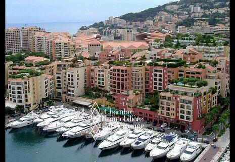 Giotto - Bel emplacement parking