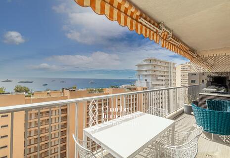 Luxueux 2 pièces offrant une vue mer