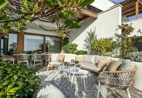 EXCLUSIVITÉ – MAGNIFIQUE 3 PIÈCES ENTIEREMENT MEUBLÉ – CLÉ EN MAIN